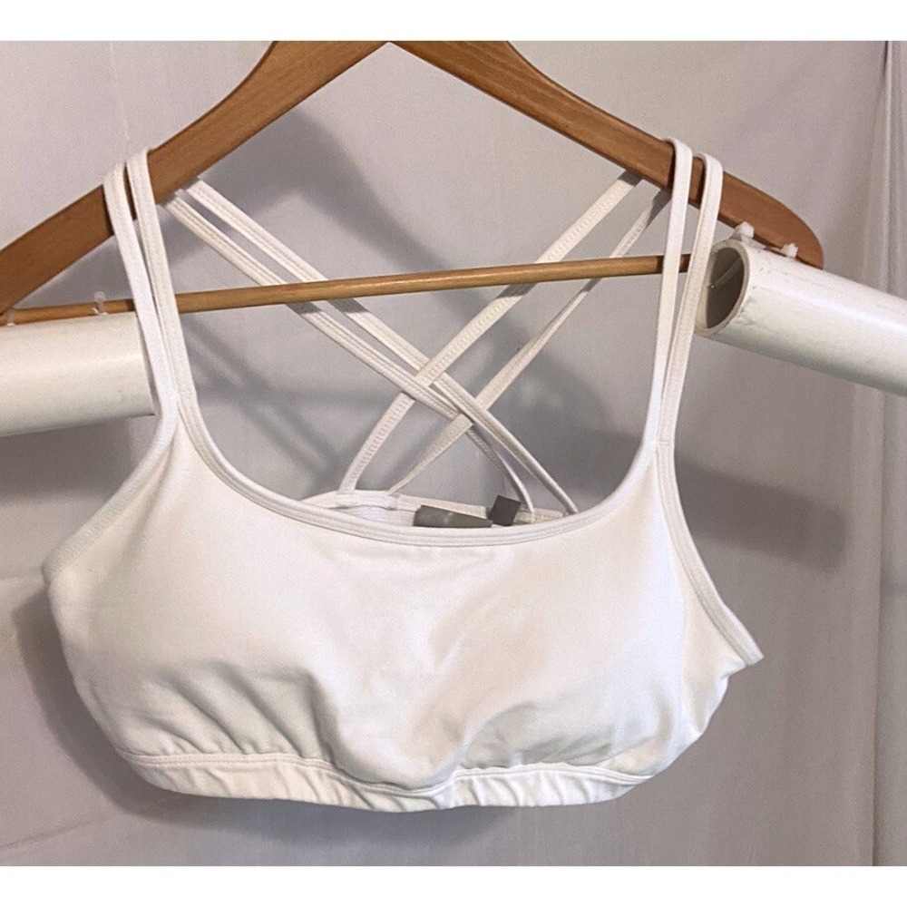 Athleta White Strappy Crisscross Back Sports Bra Women Large Yoga Gym Workout
